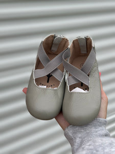 Gray Ballets